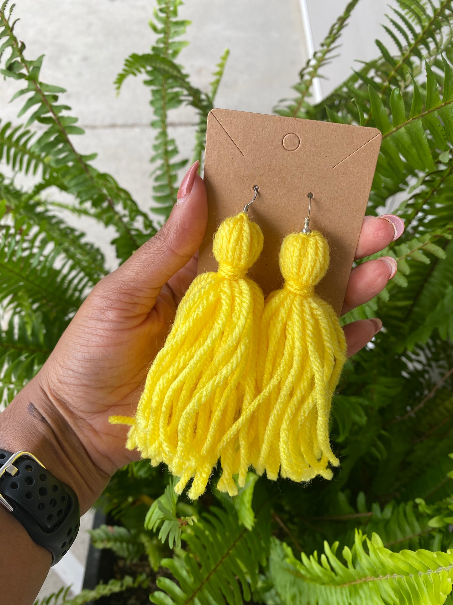 Boho Yarn Tassel Earrings (M)