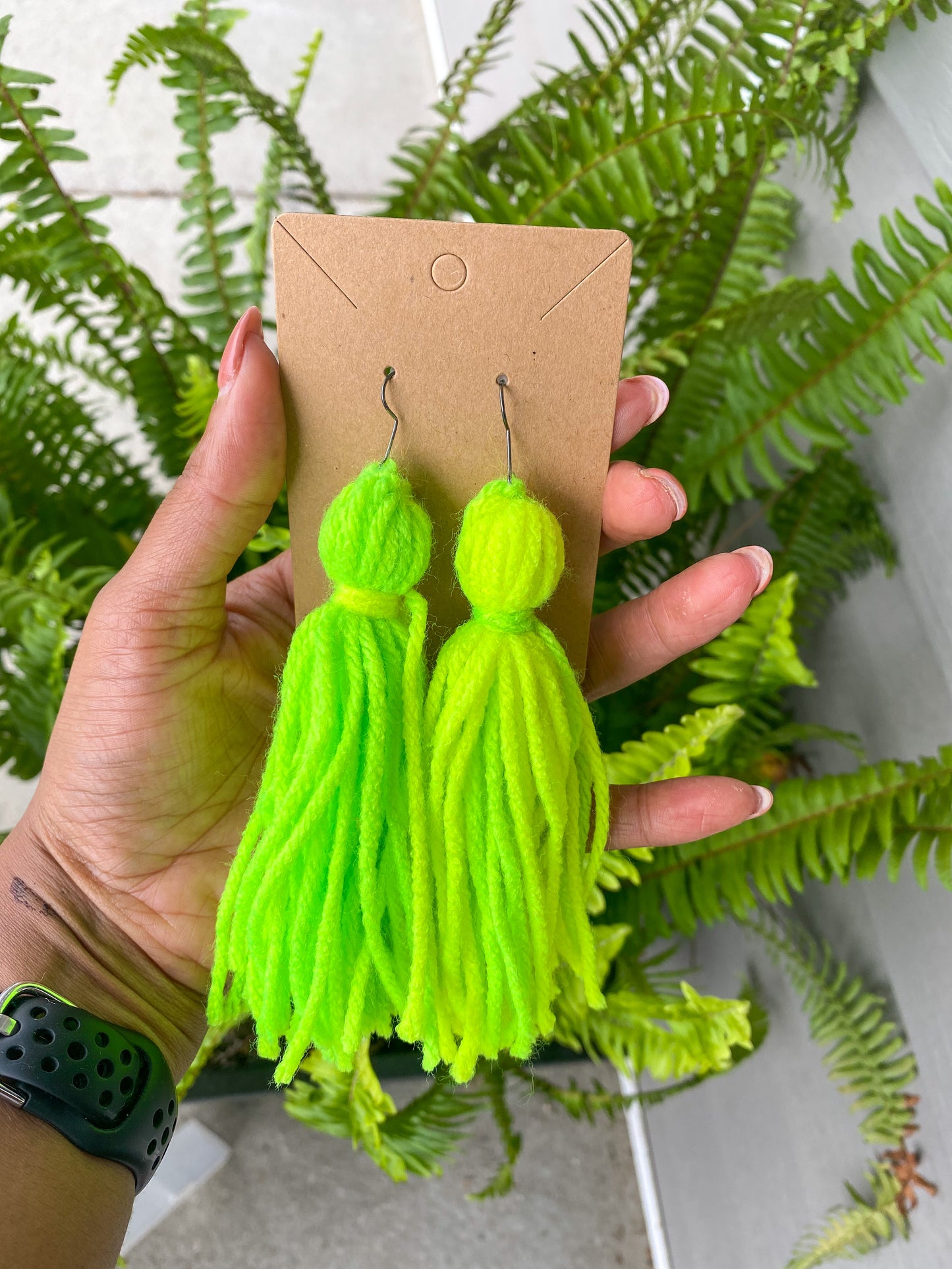 Boho Yarn Tassel Earrings (M)